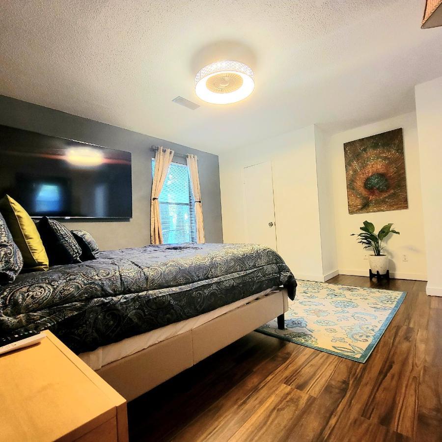 Hi-Tek-Duplex A-Two 75In 4K Led Villa Charleston Kültér fotó